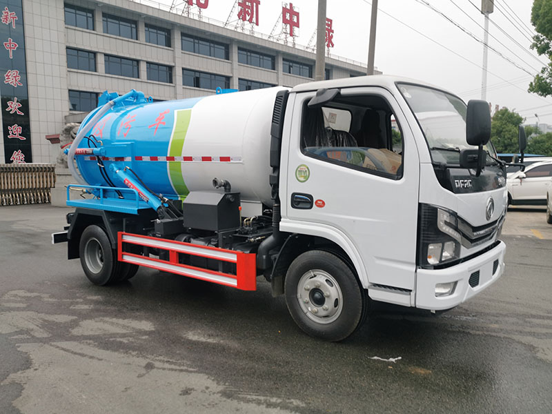 中潔牌XZL5070GXW6型吸污車