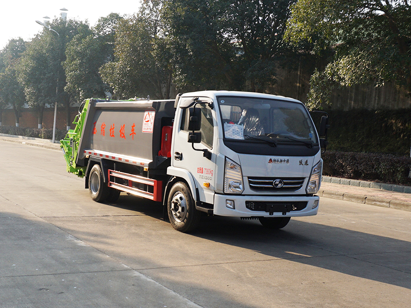 中潔牌XZL5077ZYS6型壓縮式垃圾車